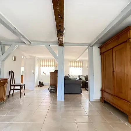 1100 - Reetdachhaus In * Grube