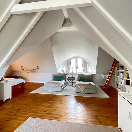 1100 - Reetdachhaus In Grube