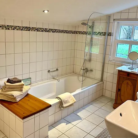 1100 - Reetdachhaus In Σπίτι διακοπών