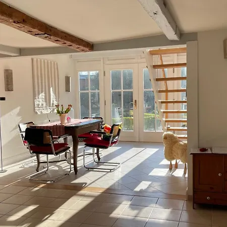 بيت للعطل 1100 - Reetdachhaus In *