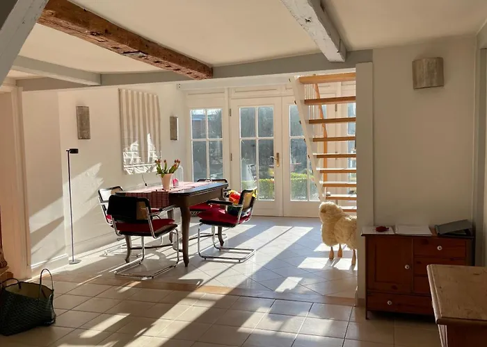 Prázdninový dům 1100 - Reetdachhaus In *